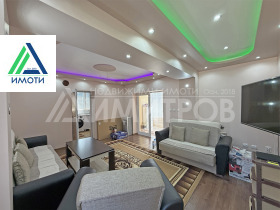 Продава  Къща, гр. Нови пазар