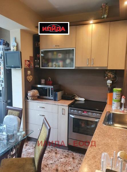 Продава 2-СТАЕН, гр. Русе, Здравец, снимка 3 - Aпартаменти - 47309196