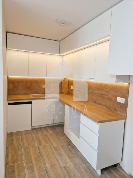 Продава 2-СТАЕН, гр. Пловдив, Остромила, снимка 2 - Апартаменти - 54500603
