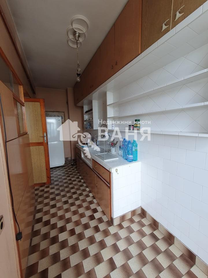 Продава 4-СТАЕН, гр. Карлово, област Пловдив, снимка 15 - Aпартаменти - 49199032