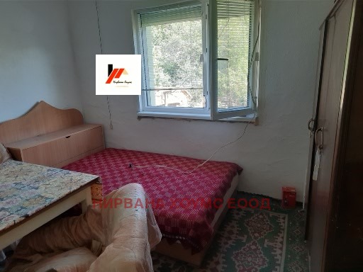 Продава КЪЩА, с. Василево, област Добрич, снимка 4 - Къщи - 53932352