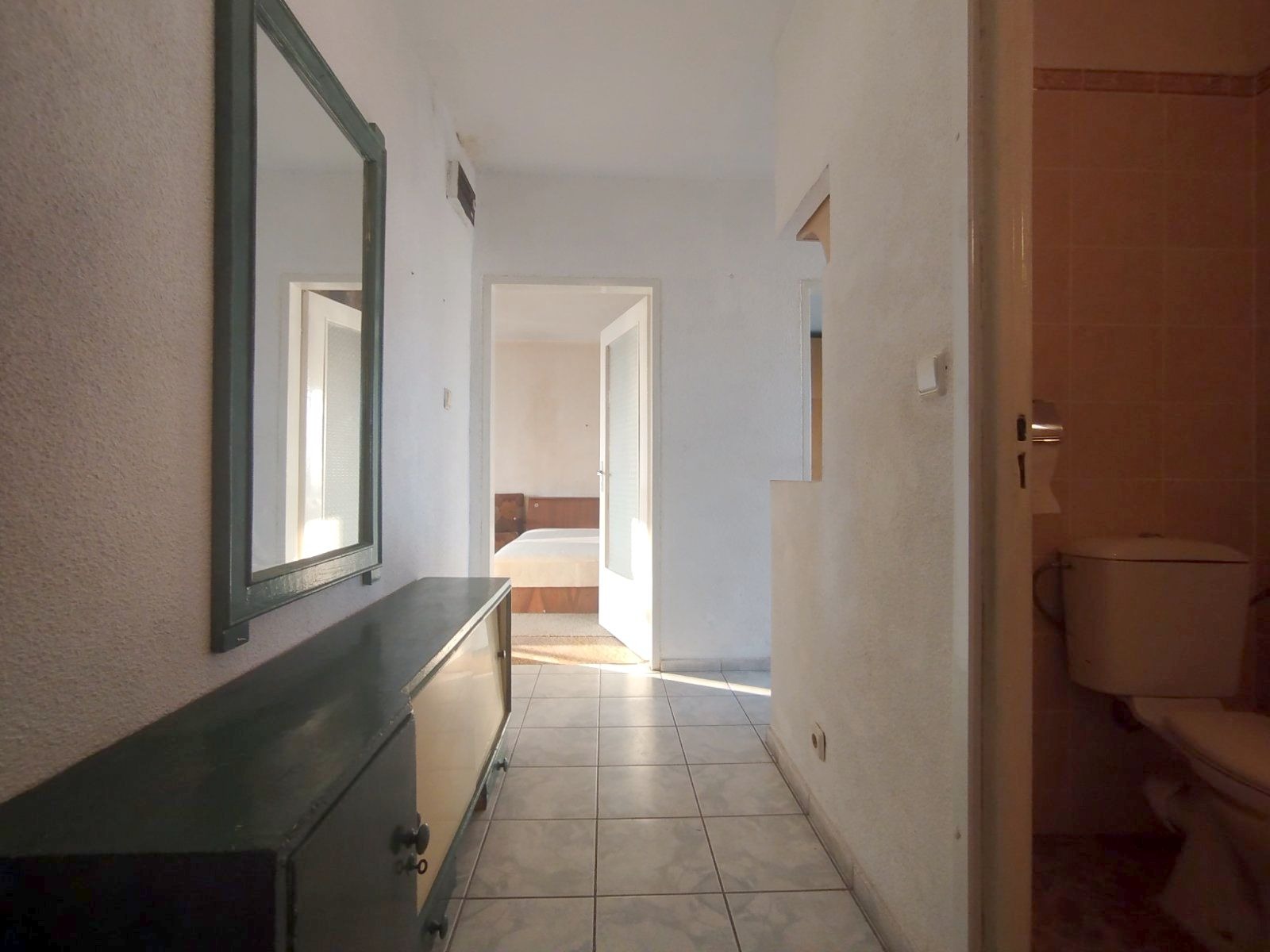 Продава 2-СТАЕН, гр. Русе, Възраждане, снимка 15 - Апартаменти - 55615074
