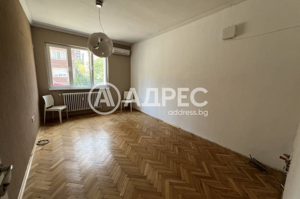 Продава 3-СТАЕН, гр. София, Център, снимка 9 - Апартаменти - 54200544