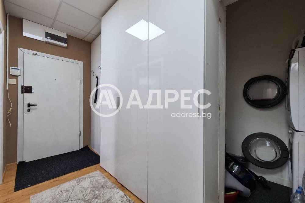 Продава 3-СТАЕН, гр. София, Център, снимка 5 - Апартаменти - 54200544