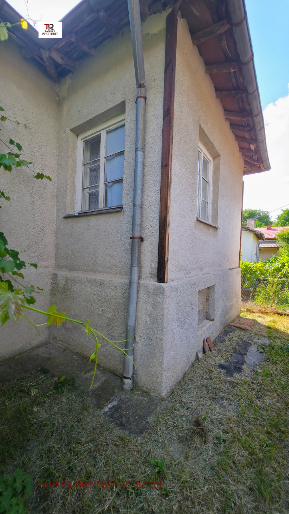 Продава КЪЩА, с. Вискяр, област Перник, снимка 2 - Къщи - 55327990