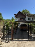 Продава КЪЩА, град Добрич, в.з. Лозята • по договаряне • 49710080 — Holmes.bg