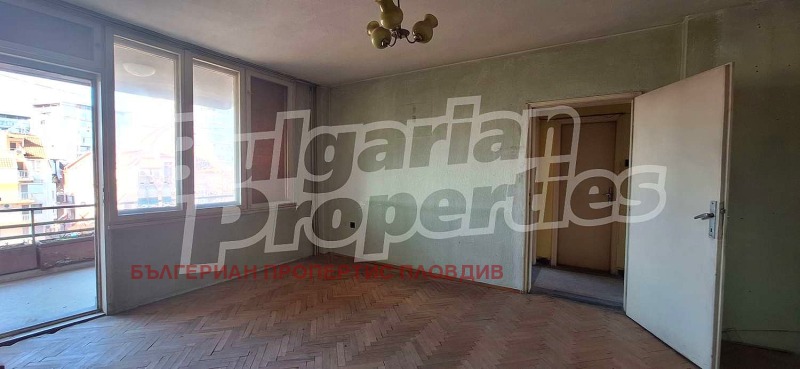 En venta  3 dormitorios Plovdiv , Kamenitsa 1 , 120 metros cuadrados | 63707256 - imagen [4]