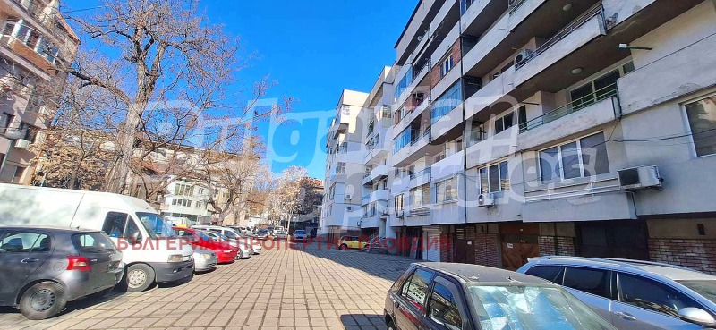 En venta  3 dormitorios Plovdiv , Kamenitsa 1 , 120 metros cuadrados | 63707256 - imagen [13]