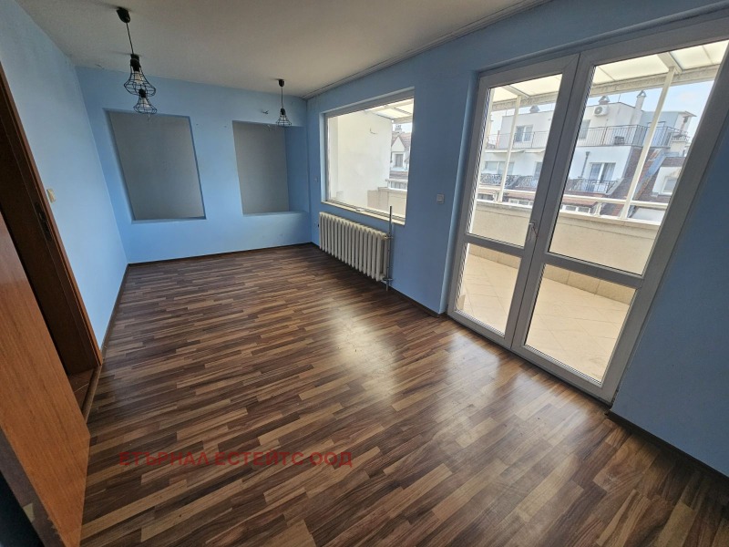 Satılık  3 yatak odası Sofia , Hipodruma , 200 metrekare | 87795899 - görüntü [15]