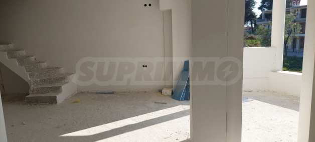 Продава КЪЩА, Извън страната, област Извън страната, снимка 2 - Къщи - 51238766