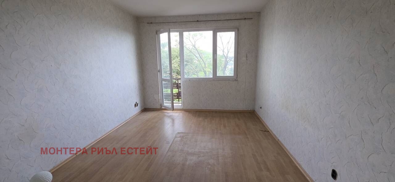Продава 2-СТАЕН, гр. Варна, Младост 1