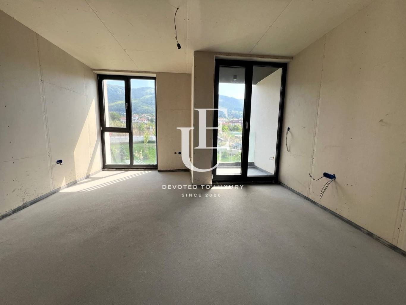 Продава 4-СТАЕН, гр. София, м-т Гърдова глава, снимка 2 - Апартаменти - 54449343