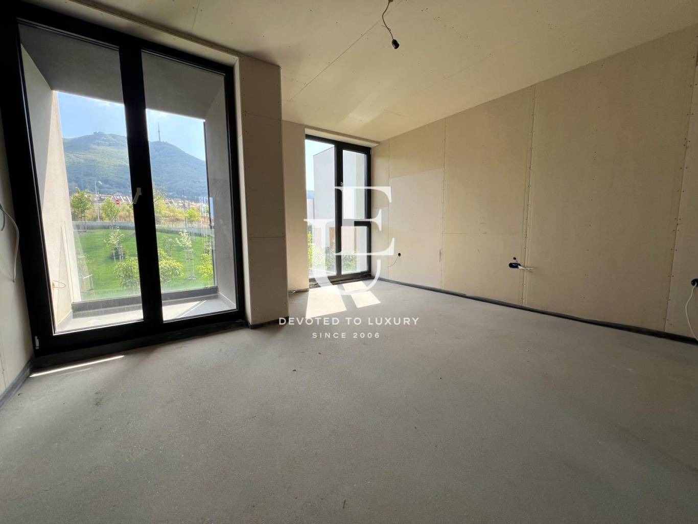 Продава 4-СТАЕН, гр. София, м-т Гърдова глава, снимка 3 - Апартаменти - 54449343