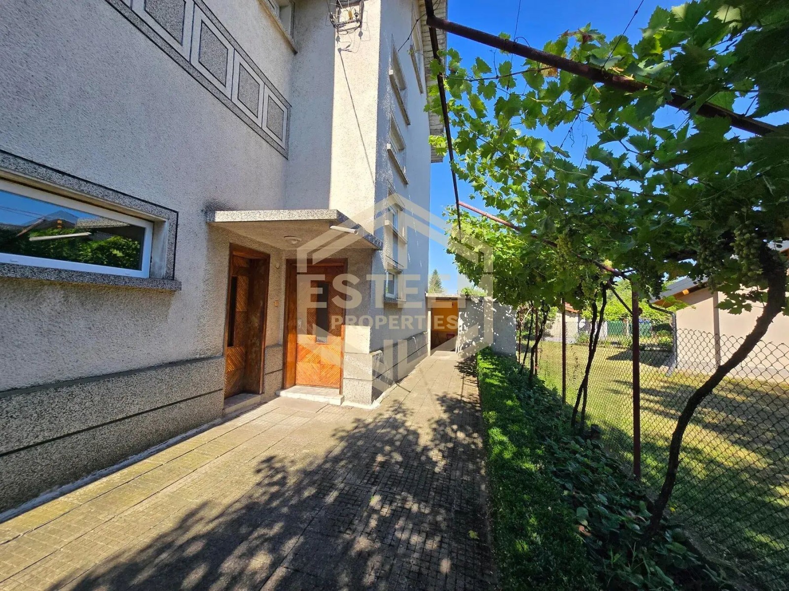 Продава КЪЩА, гр. Мартен, област Русе, снимка 3 - Къщи - 55588418