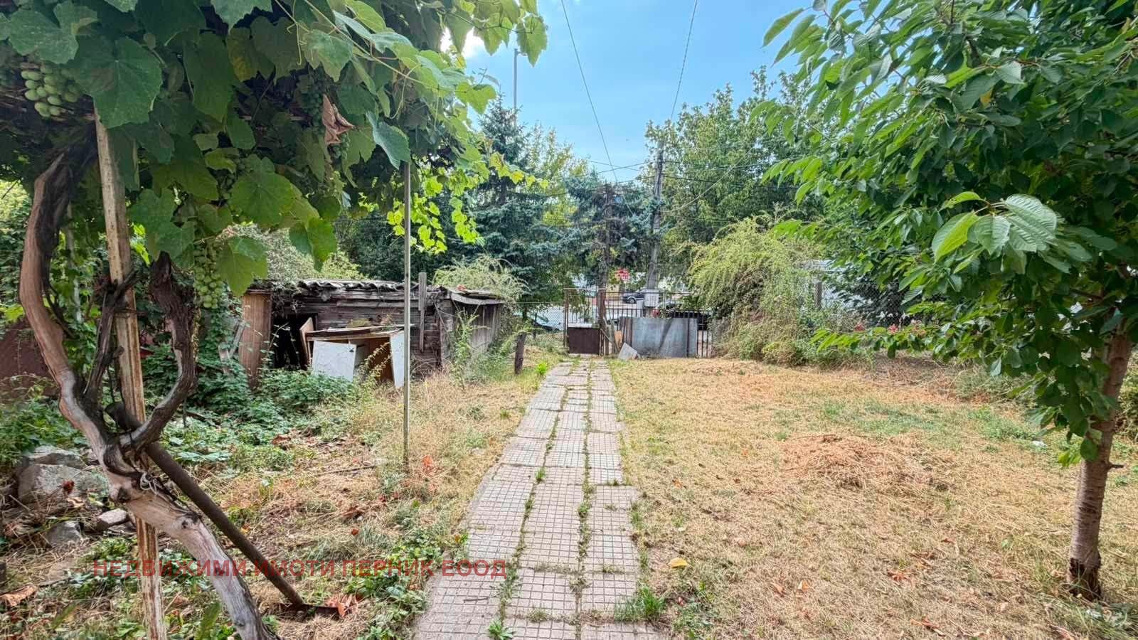 Продава КЪЩА, гр. Перник, Проучване, снимка 5 - Къщи - 55704015