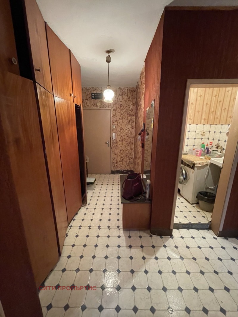 Продава МНОГОСТАЕН в град Благоевград, Еленово 1 - 97 кв.м / 104 000 € » 203 406.32 лв., СИТИ ПРОПЪРТИС