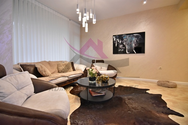 Продава 3-СТАЕН, гр. Варна, м-т Ален мак, снимка 2 - Апартаменти - 52476009