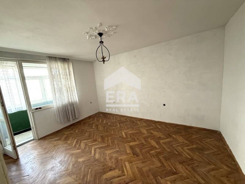 Продава  Етаж от къща град Бургас , Меден рудник - зона Г , 146 кв.м | 65119319 - изображение [8]