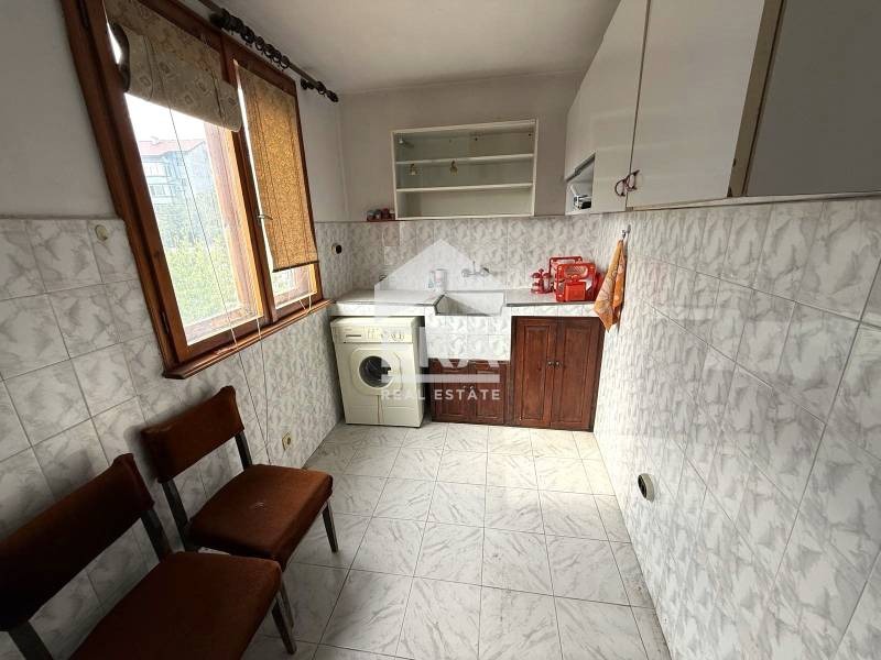 Продава  Етаж от къща град Бургас , Меден рудник - зона Г , 146 кв.м | 65119319 - изображение [11]