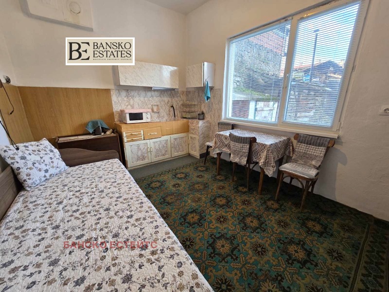 Продава КЪЩА, гр. Разлог, област Благоевград, снимка 8 - Къщи - 53022455