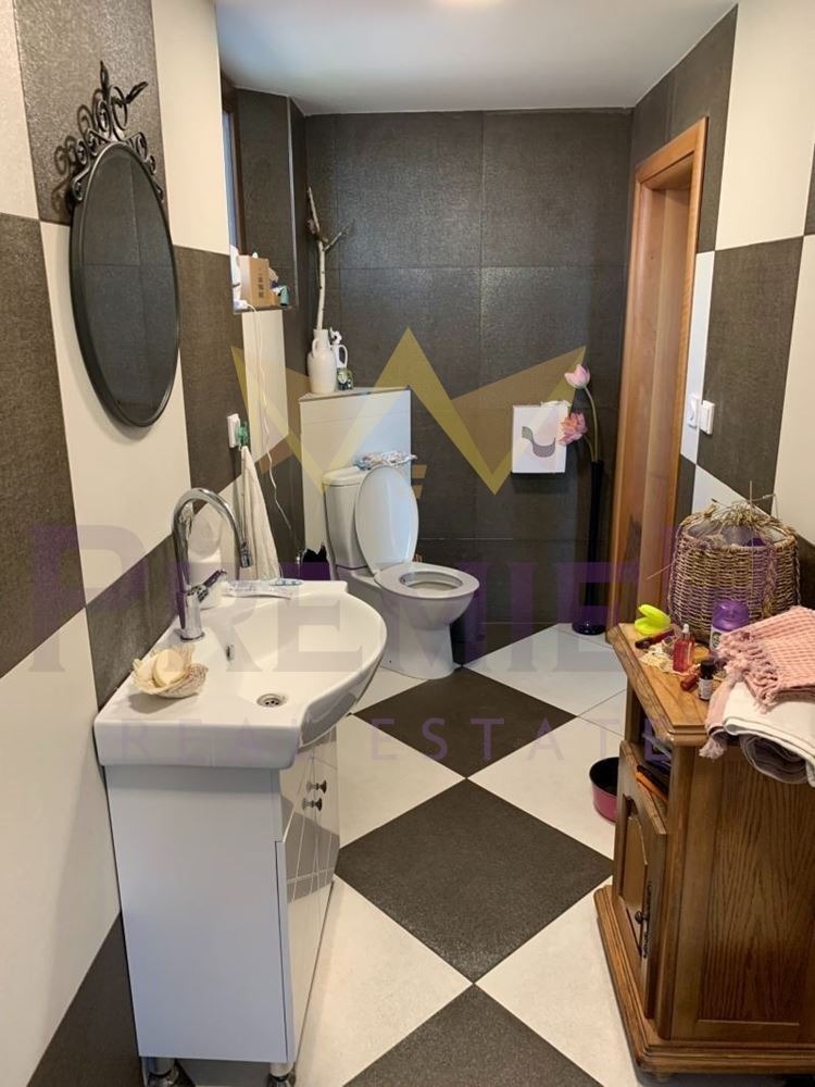 Продава КЪЩА, гр. Пловдив, Център, снимка 8 - Къщи - 54267928