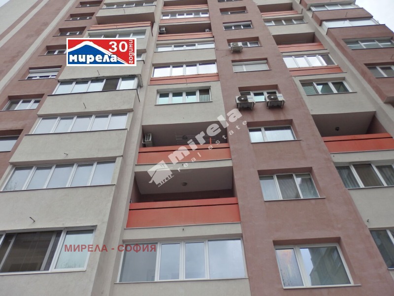 Продава  1-стаен, град София, Център • 93 000 EUR • ID 69347101 — holmes.bg - [1] 