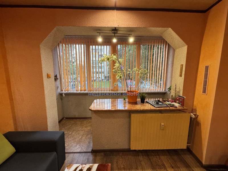 Till salu  2 sovrum Sofia , Slatina , 90 kvm | 60875412 - bild [3]