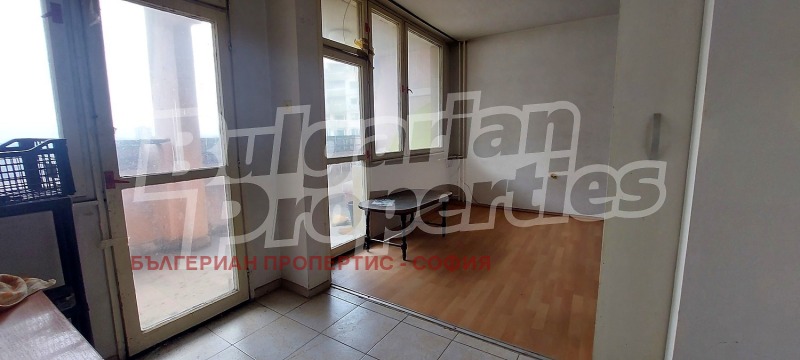 Продава 3-СТАЕН, гр. София, Банишора, снимка 6 - Апартаменти - 53430061