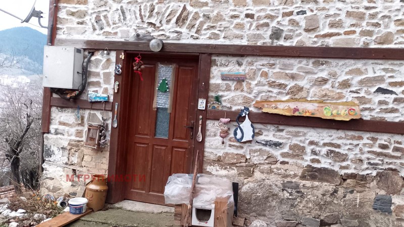 Продава КЪЩА, гр. Чепеларе, област Смолян, снимка 3 - Къщи - 52295156