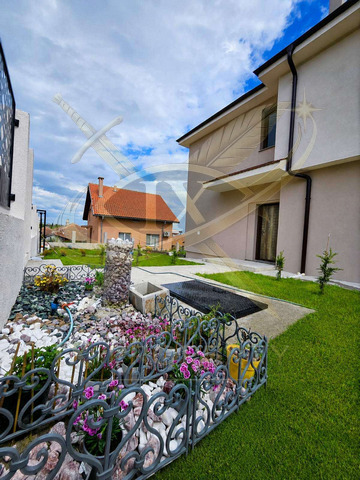 Продава КЪЩА, с. Лъка, област Бургас, снимка 6 - Къщи - 56366725