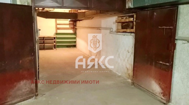 Te koop  Garage Sofia , Lozenets , 20 m² | 10399729 - afbeelding [2]