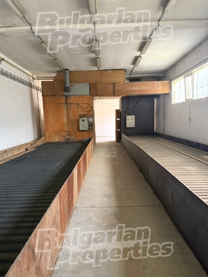 Продава ПРОМ. ПОМЕЩЕНИЕ, с. Исперихово, област Пазарджик, снимка 5 - Производствени сгради - 53166848