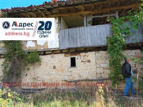 Продажба на имоти в гр. Елена, област Велико Търново — страница 3 - изображение 3 