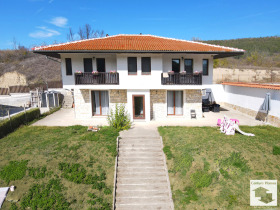 Casa Ptchelichtche, região Veliko Tarnovo 1