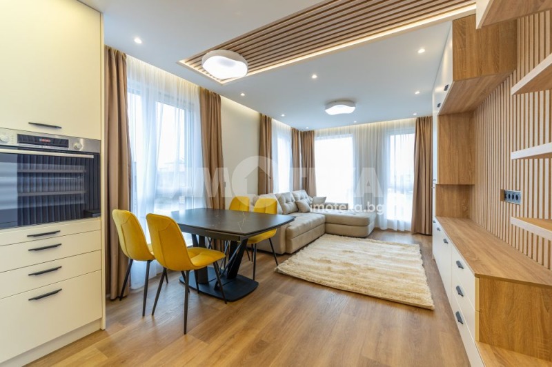 Продава 3-СТАЕН, гр. Варна, м-т Пчелина