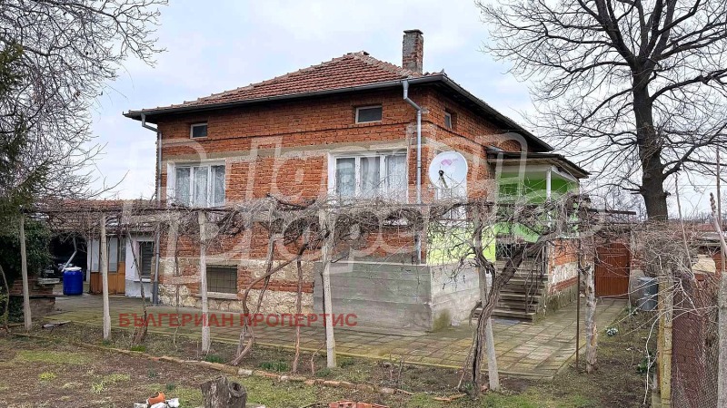 Продава КЪЩА, с. Черна гора, област Стара Загора, снимка 1 - Къщи - 49316442