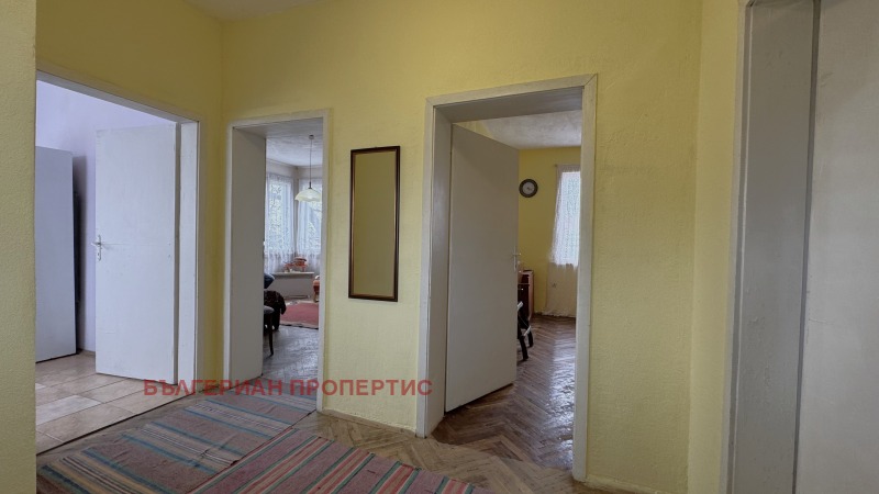 Продава КЪЩА, с. Черна гора, област Стара Загора, снимка 10 - Къщи - 49316442