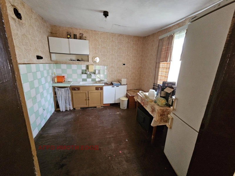 Продава  Къща област София , с. Владо Тричков , 130 кв.м | 41455828 - изображение [5]