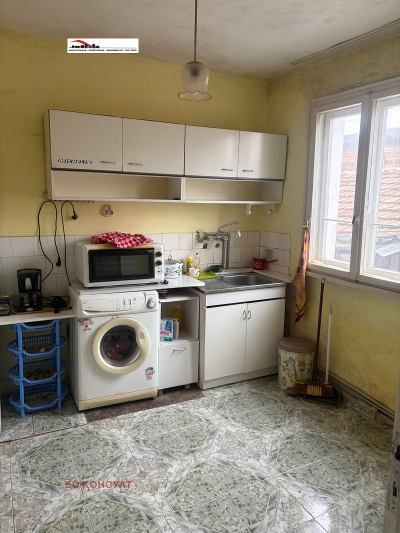 Продава КЪЩА, гр. София, Орландовци, снимка 6 - Къщи - 53173529