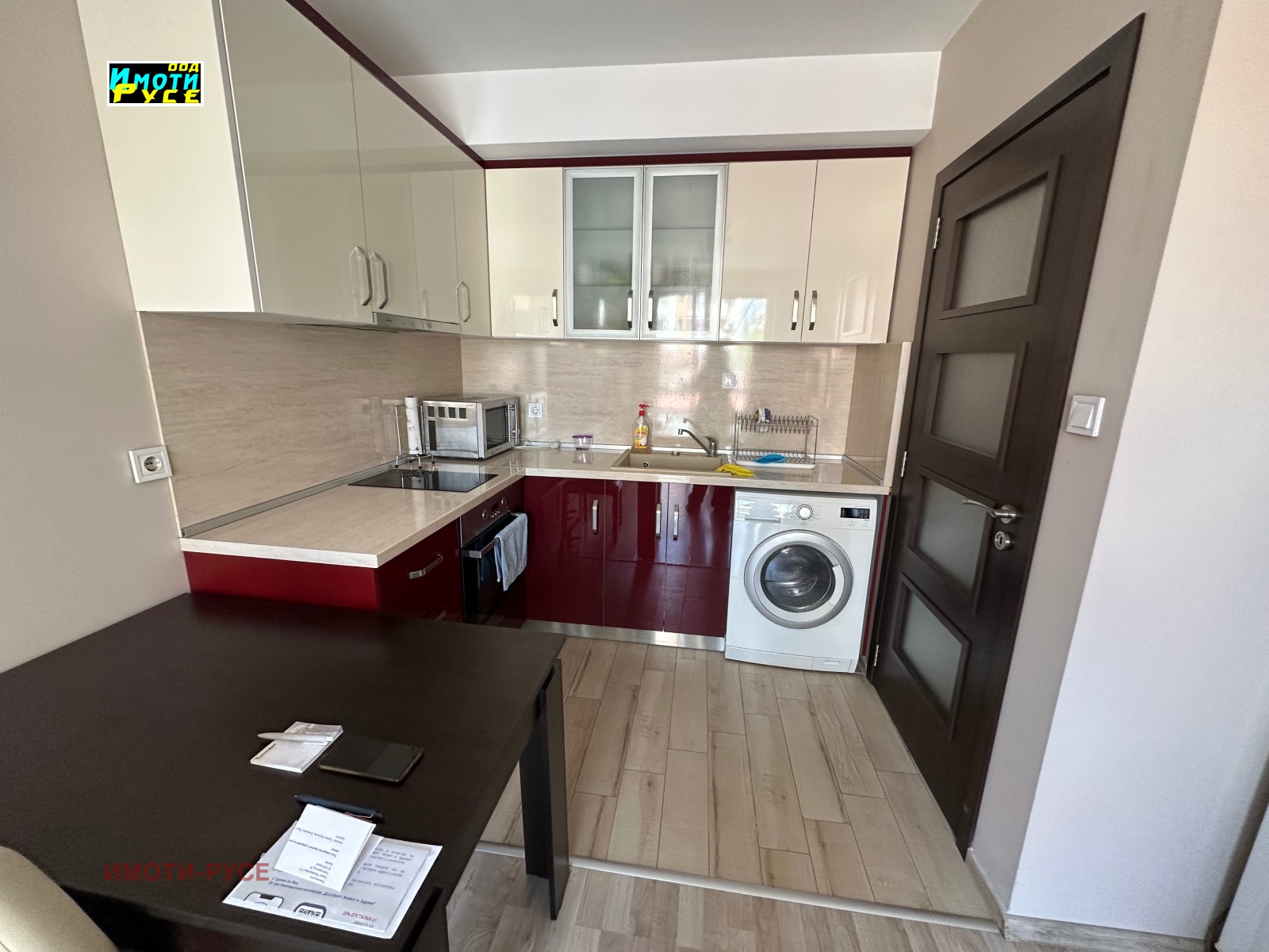 Продава 2-СТАЕН, гр. Русе, Център, снимка 2 - Апартаменти - 54203297