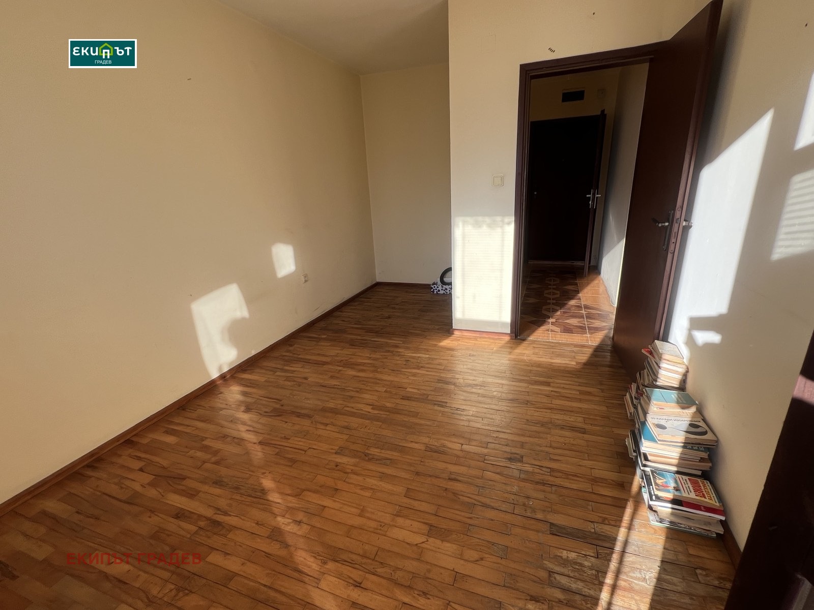 Продава 2-СТАЕН, гр. Варна, Център, снимка 4 - Апартаменти - 56205753
