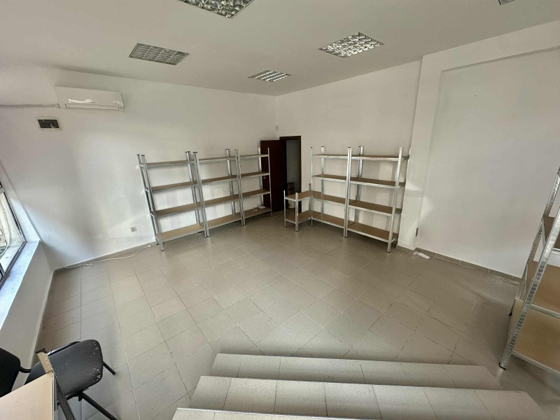 Продава МАГАЗИН в град Варна, Цветен квартал - 37 кв.м / 97 000 € » 189 715.51 лв., МОЙ ДОМ