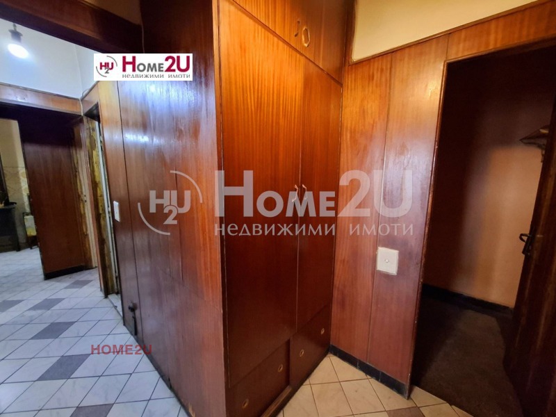 Продава 2-СТАЕН, гр. Нови пазар, област Шумен, снимка 5 - Aпартаменти - 48103083