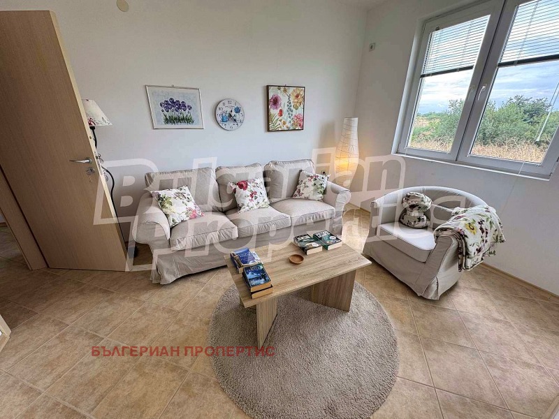 Продава 3-СТАЕН, област Добрич, с. Божурец • 38800 € • 91195543 — Holmes.bg
