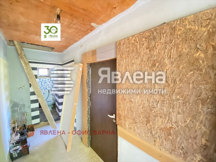 Продава КЪЩА, гр. Варна, м-т Прибой, снимка 9 - Къщи - 48446630