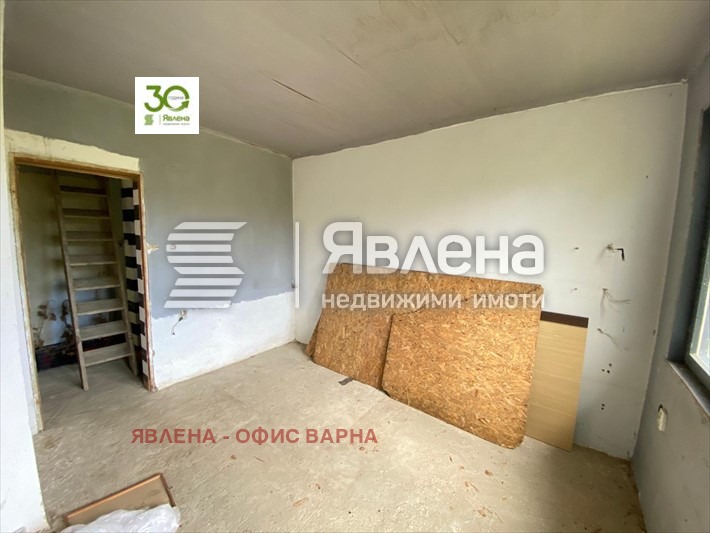 Продава КЪЩА, гр. Варна, м-т Прибой, снимка 11 - Къщи - 48446630