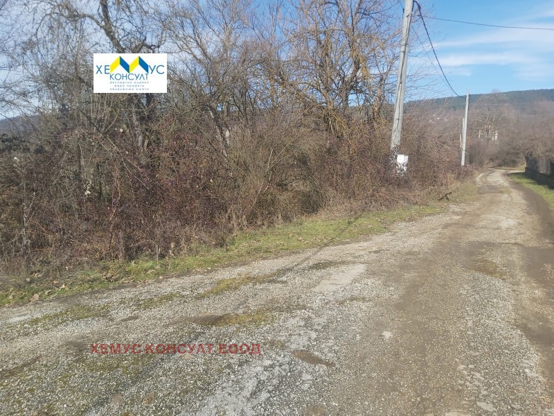 Продава ЗЕМЕДЕЛСКА ЗЕМЯ, с. Гумощник, област Ловеч, снимка 3 - Земеделска земя - 53506493