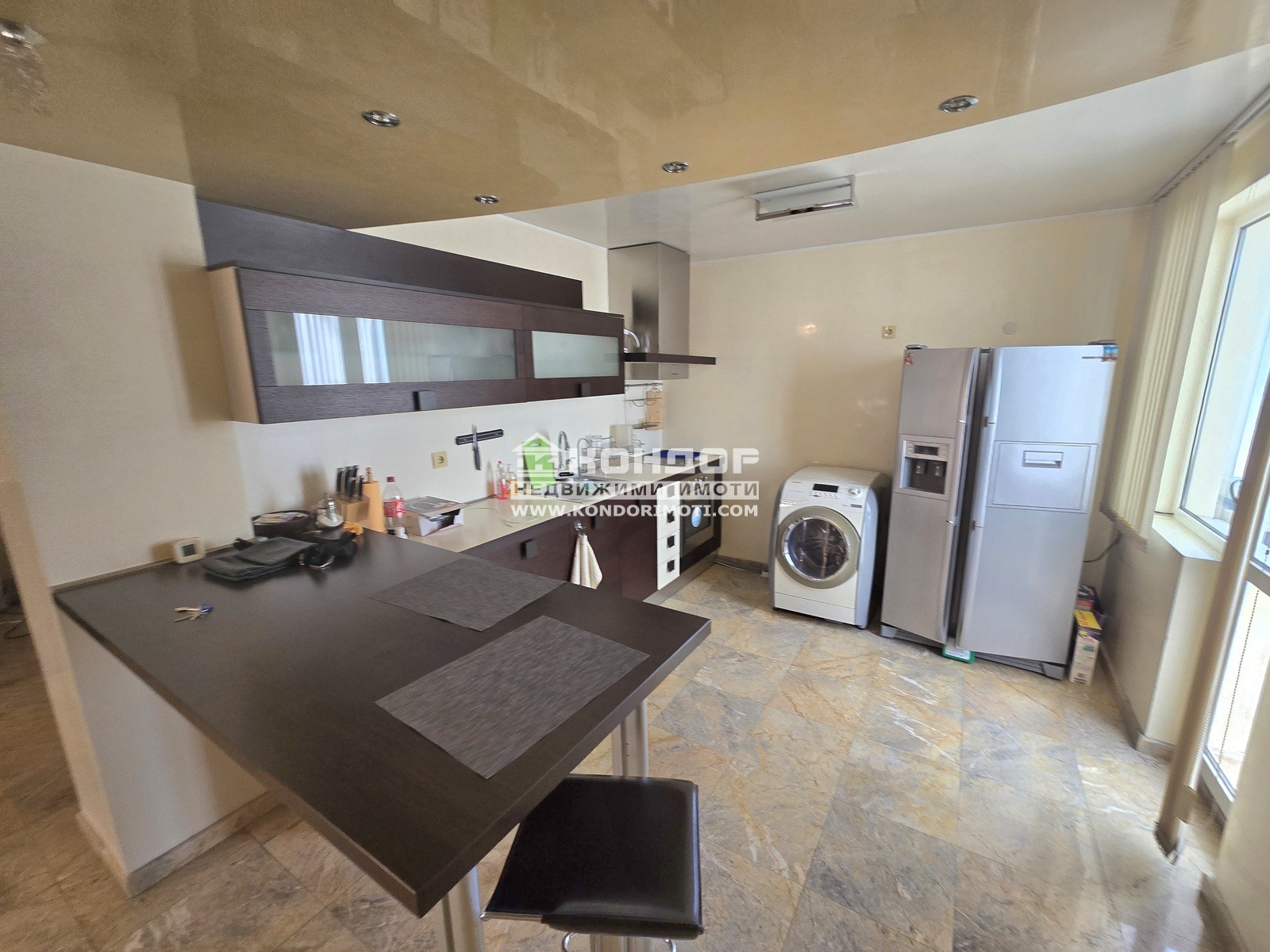 Продава МНОГОСТАЕН, гр. Пловдив, Център, снимка 3 - Апартаменти - 54227583