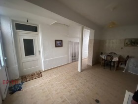 House Smyadovo, region Shumen 2