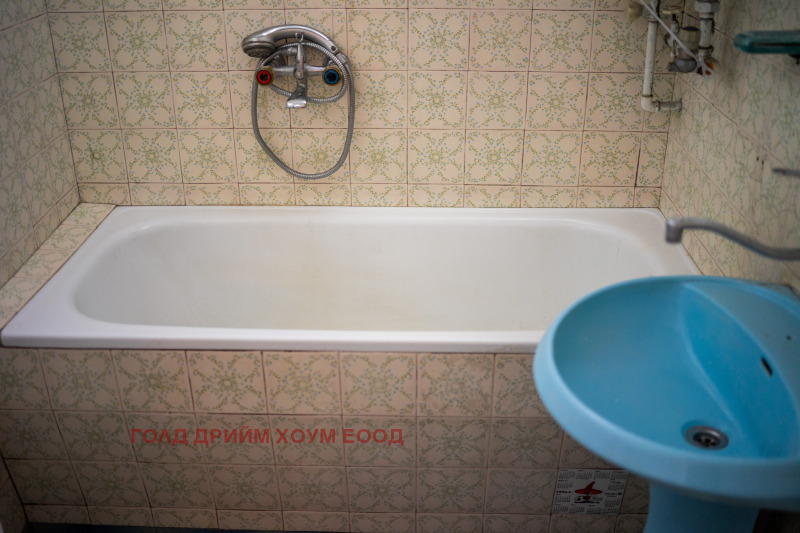 In vendita  2 camere da letto Burgas , Izgrev , 100 mq | 84956944 - Immagine [4]